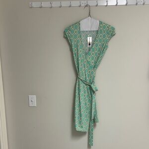 JB by Julie Brown Mint Green Geometric Wrap Midi Dress